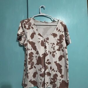 Peach Love California Brown and Cream Short Sleeve Top